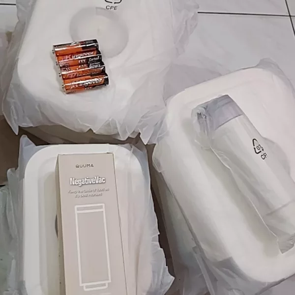 Quuma NegativeVac 5X Smart Vacuum Fresh Container